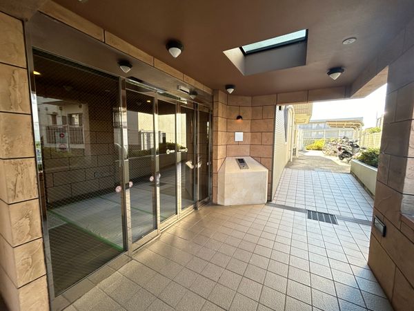 ネクステート菱和仲町台 エントランス ネクステート菱和仲町台 エントランス