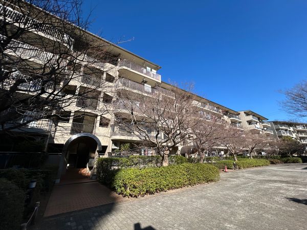 しいの木台ハイツ 1号棟 外観 しいの木台ハイツ 1号棟 外観