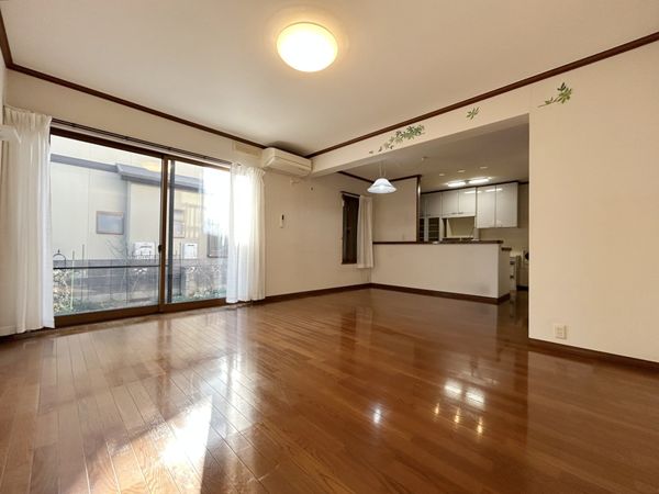 船橋市三山3丁目 戸建 リビング 船橋市三山3丁目 戸建 リビング