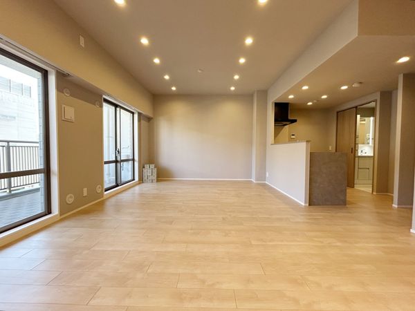 プリズム リビング