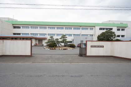 パークホームズ南船橋 若松中学校(約1100m) 若松中学校(約1100m)