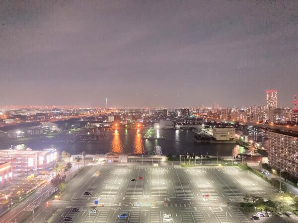 東京ベイスクエア・ミッテ 住戸からの眺望（夜景）