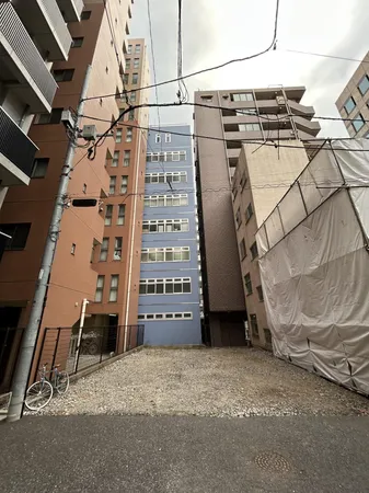 現地（現況更地）