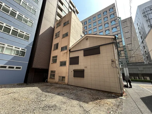 現地（現況更地）