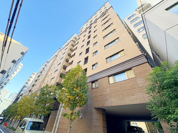 クイーンズパレス東京中央 外観