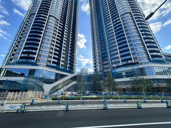 THE TOYOMI TOWER MARINE&SKY 東ウイング 外観