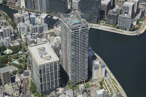 パークシティ中央湊 ザタワー 外観