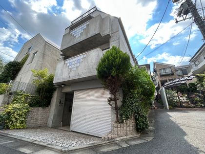 目黒区上目黒3丁目戸建 外観