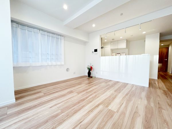 ビバリーホームズ松濤 リビング