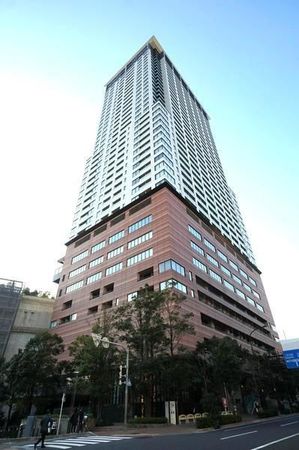 クロスエアタワー 外観