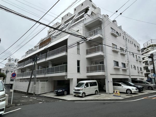 ハイツ千駄ヶ谷 外観 ハイツ千駄ヶ谷 外観