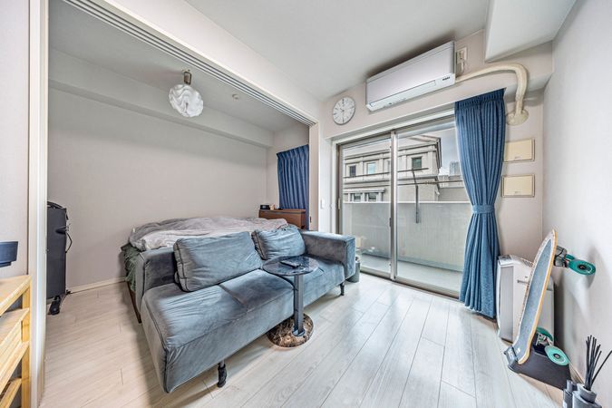 グローベル ザ・リミテッド 四ツ谷 リビング グローベル ザ・リミテッド 四ツ谷 リビング