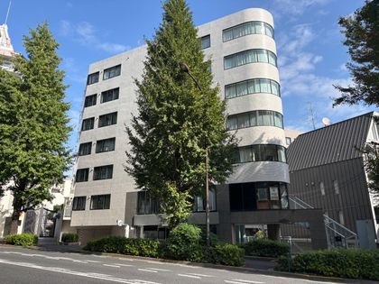 パーク・ノヴァ神宮前 外観