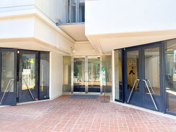 ビラ・グロリア エントランス ビラ・グロリア エントランス