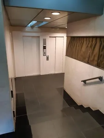 エントランスホール