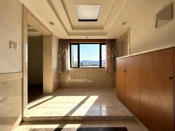 イクシオン代々木大山 玄関