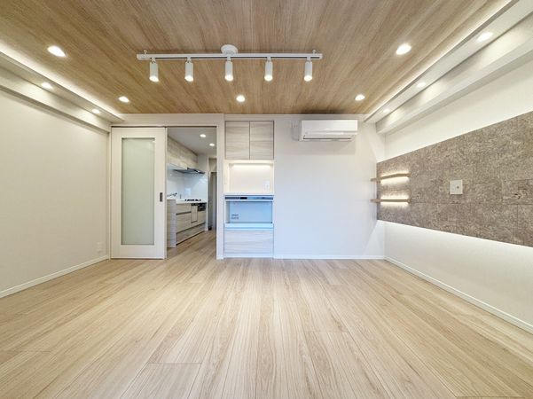 秀和代官山レジデンス リビング