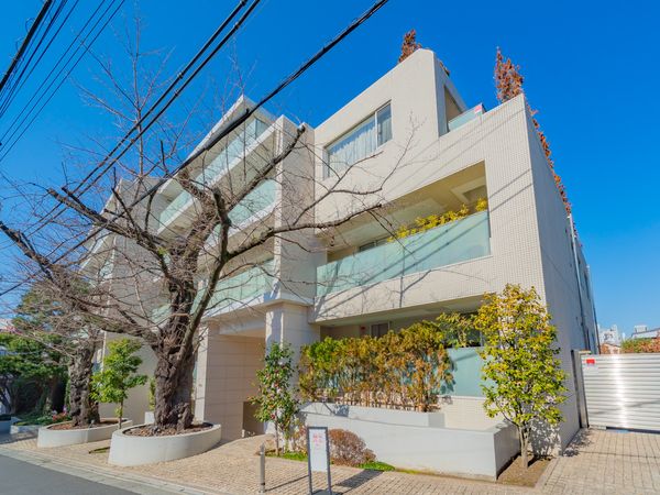 神宮前五丁目ブランシェ 外観