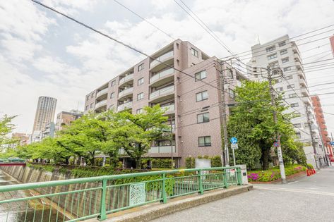 クレッセント目黒青葉台 外観