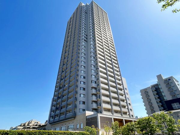 代官山アドレス ザ・タワー 外観