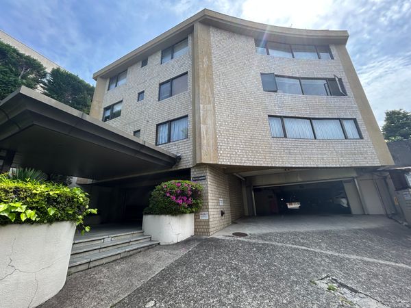 青葉台ロイヤルガーデン 外観