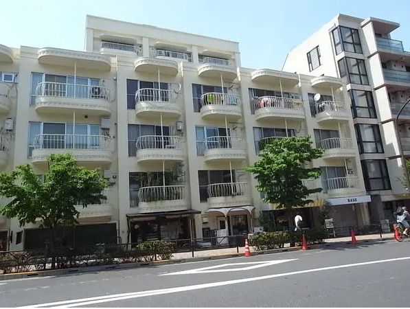 シャンボール松涛 外観