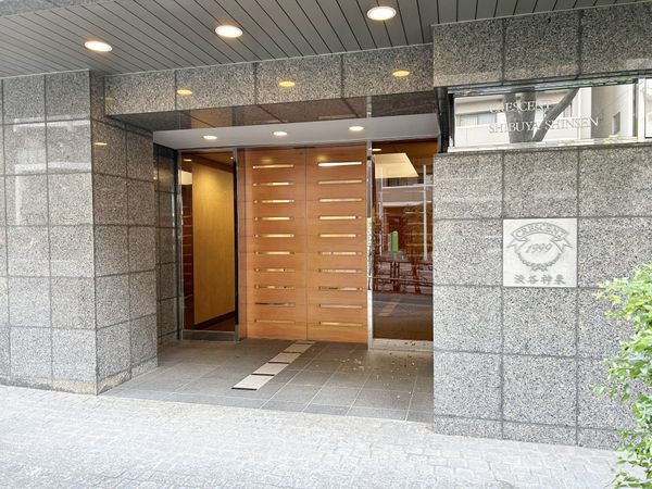 クレッセント渋谷神泉 エントランス クレッセント渋谷神泉 エントランス