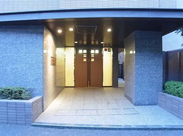 コスモ広尾 エントランス コスモ広尾 エントランス