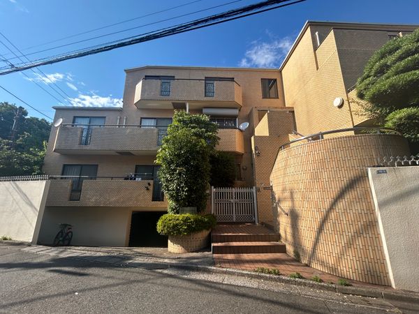 アトウェル神山 外観