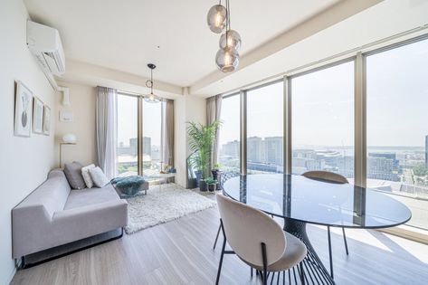 ブリリアタワー有明ミッドクロス リビング