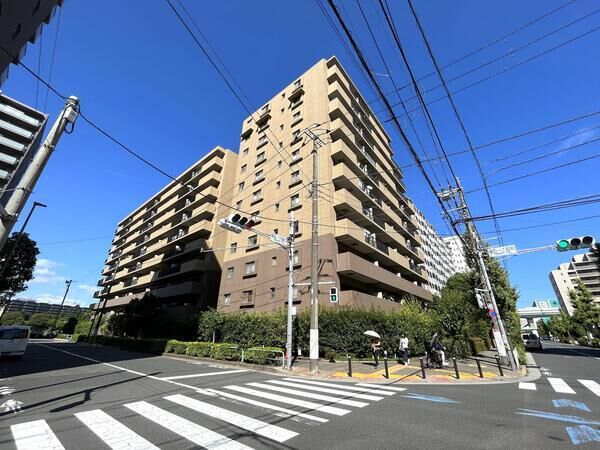 Aフロントステージメイツ辰巳 外観