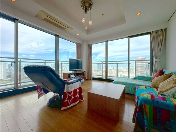 W Comfort Towers WEST リビング リビング