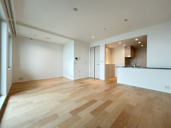 スカイズタワー&ガーデン リビング