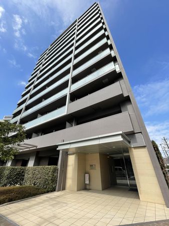 クレヴィア辰巳 外観