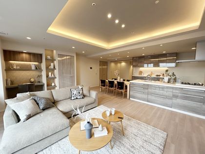 W Comfort Towers WEST リビング