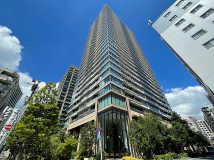 パークシティ中央湊 ザタワー 外観