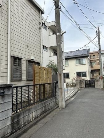 小杉一丁目古家付き土地 前面道路含む外観 前面道路含む外観