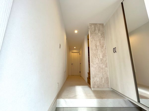 井田杉山町新築戸建C号棟 玄関 井田杉山町新築戸建C号棟 玄関