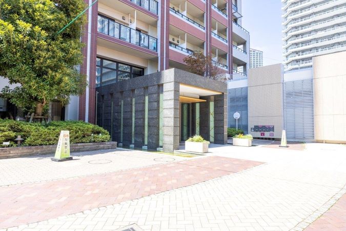 THE KOSUGI TOWER エントランス