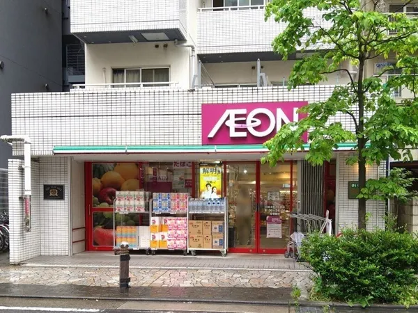 徒歩2分。