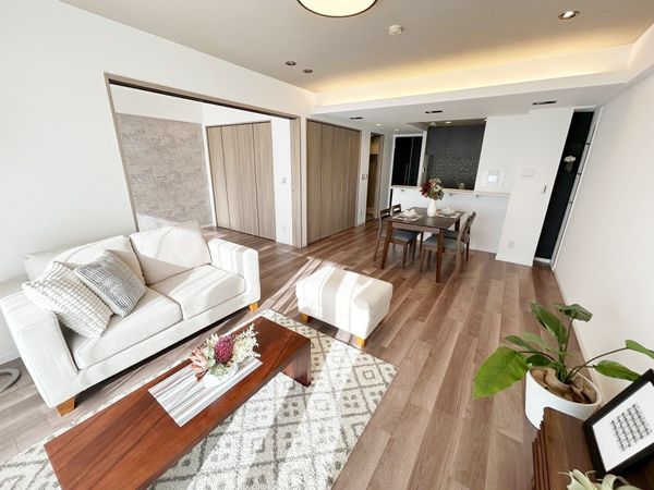 コスモステージ武蔵新城 リビング コスモステージ武蔵新城 リビング