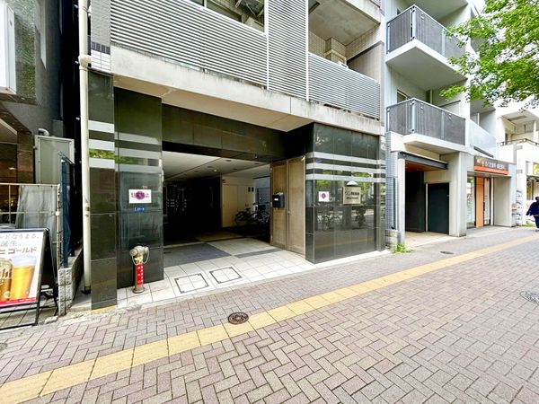 メビウス渋谷幡ヶ谷 エントランス