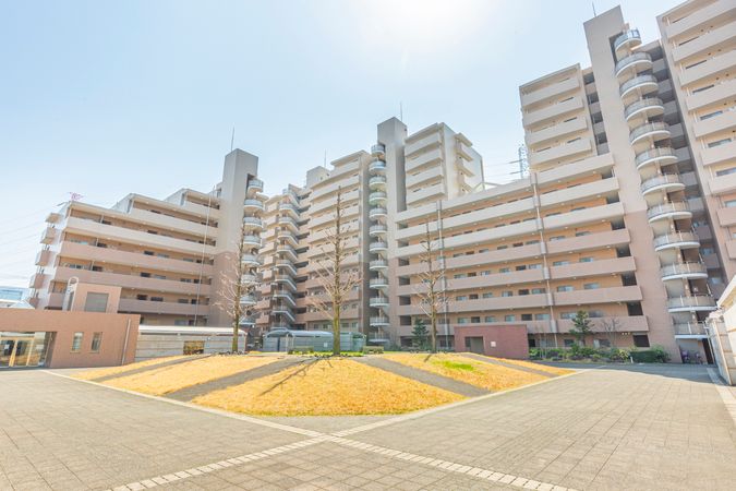 ジェネシティ(南棟) 外観 ジェネシティ(南棟) 外観