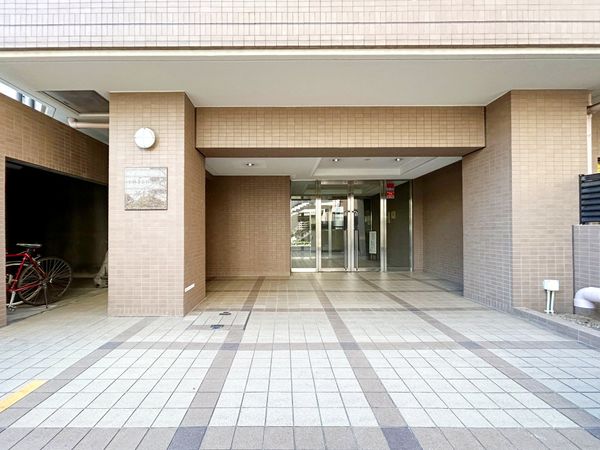 インフィニティ三田 エントランス