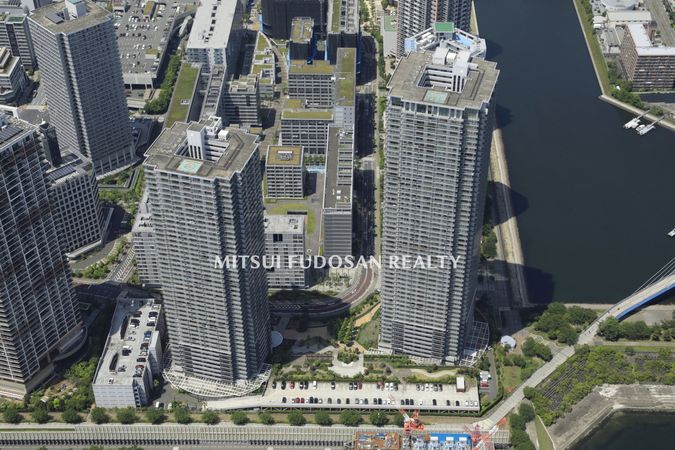 W Comfort Towers EAST 外観