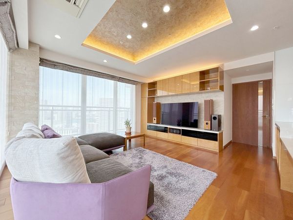 W Comfort Towers EAST リビング