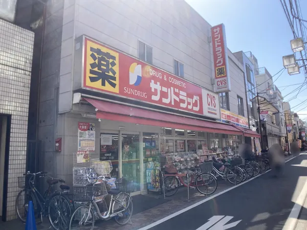 徒歩2分。