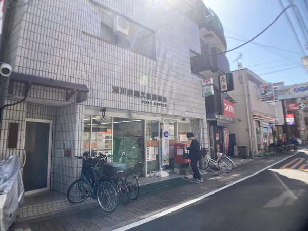 徒歩3分。