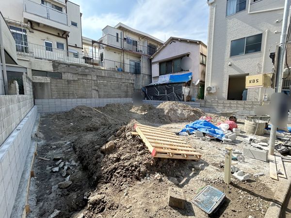 荒川区東尾久2丁目 新築戸建 1号棟 前面道路含む外観 荒川区東尾久2丁目 新築戸建 1号棟 前面道路含む外観