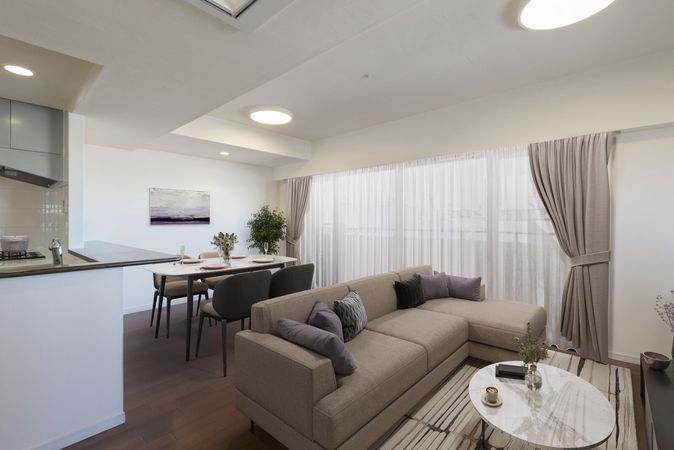 アデニウム田端 リビング